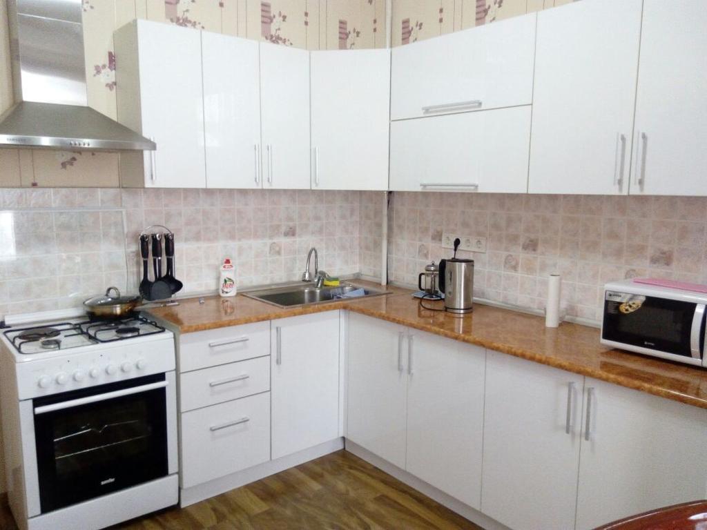 Bishkek Maximus Apartament 2 Екстериор снимка